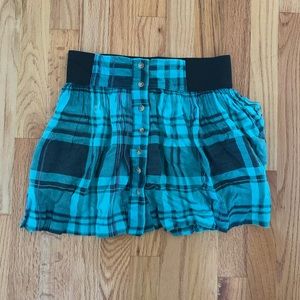 Blue-green plaid skirt
